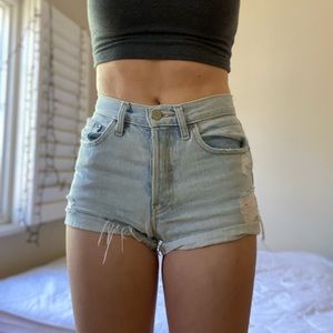 BDG Cheeky Shorts 💗